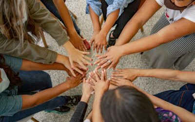 Acompañar en tiempos complejos: educar la conciencia crítica, la búsqueda del bien común y el compromiso social